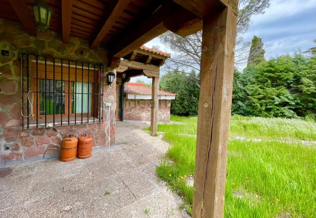 Casa o xalet en venda a Calle Milán, Los Ángeles de San Rafael