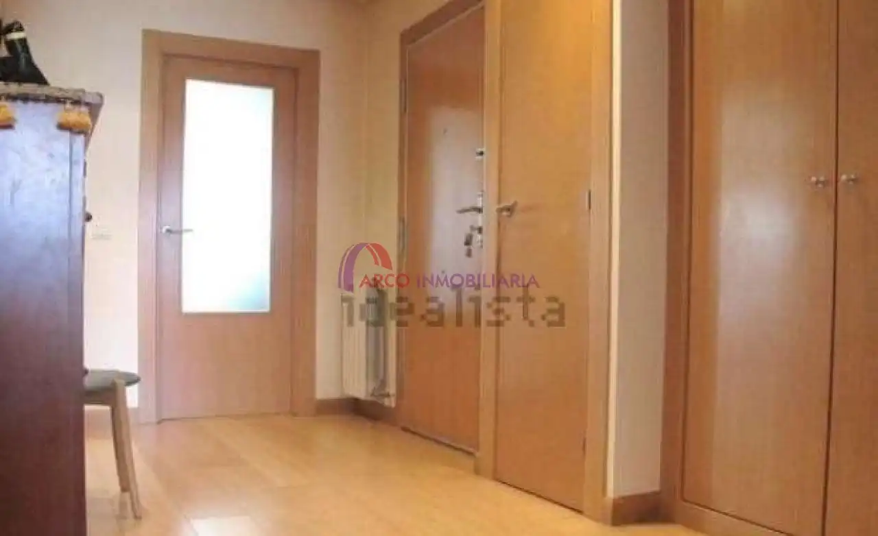 Piso en venta en Burgos con Calefacción, Parquet y Terraza