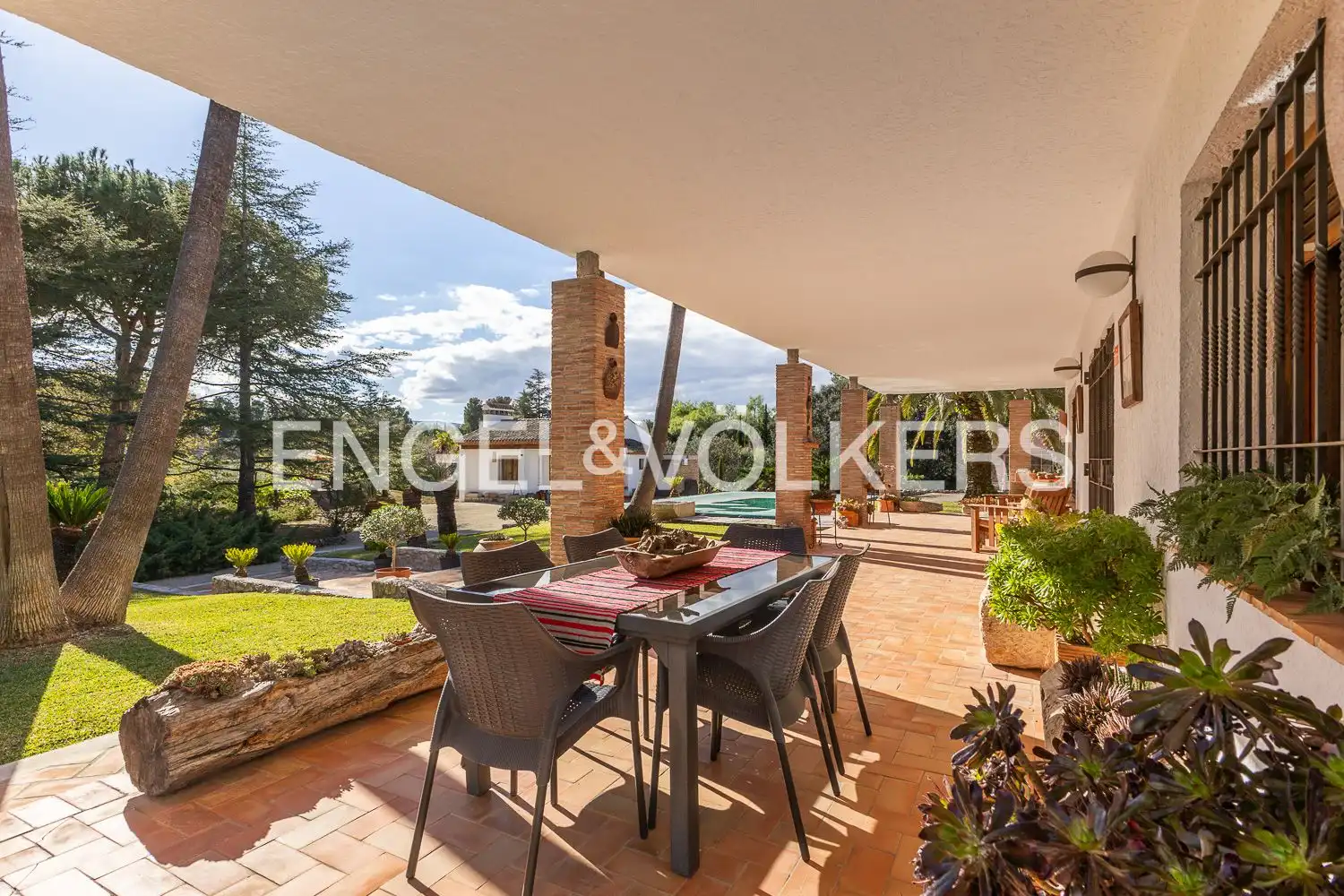 Terrassa de Casa o xalet en venda en Ontinyent amb Aire condicionat, Calefacció i Jardí privat
