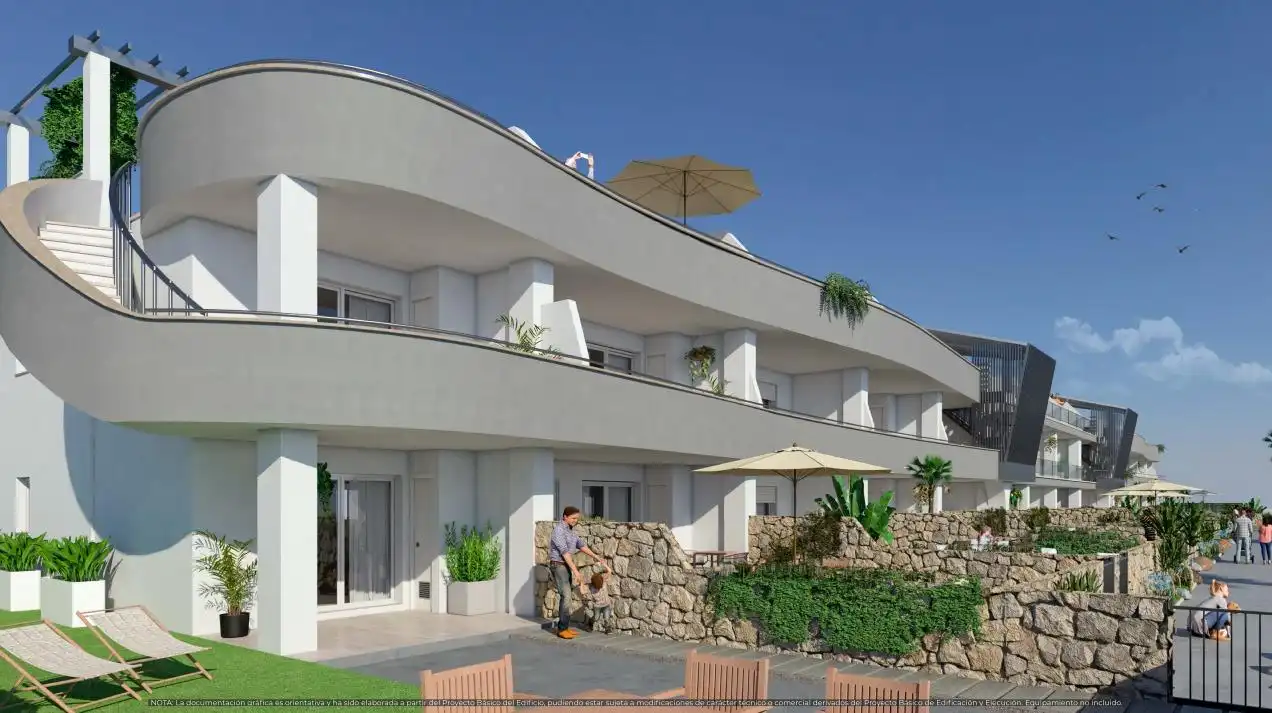 Vista exterior de Apartament en venda en Zahara de los Atunes amb Jardí privat, Traster i Piscina comunitària