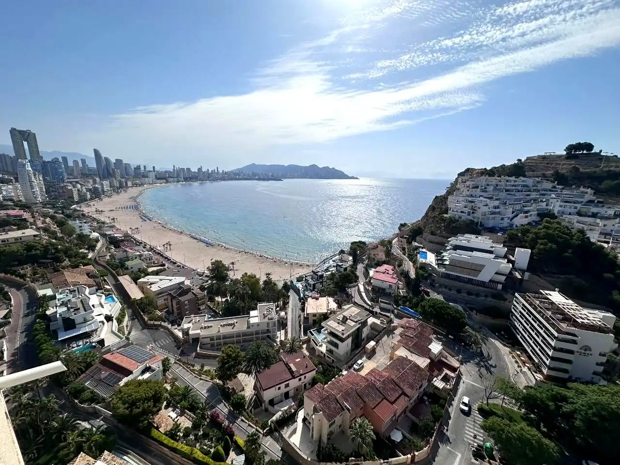 Vista exterior de Ático en venta en Benidorm con Aire acondicionado, Terraza y Piscina comunitaria