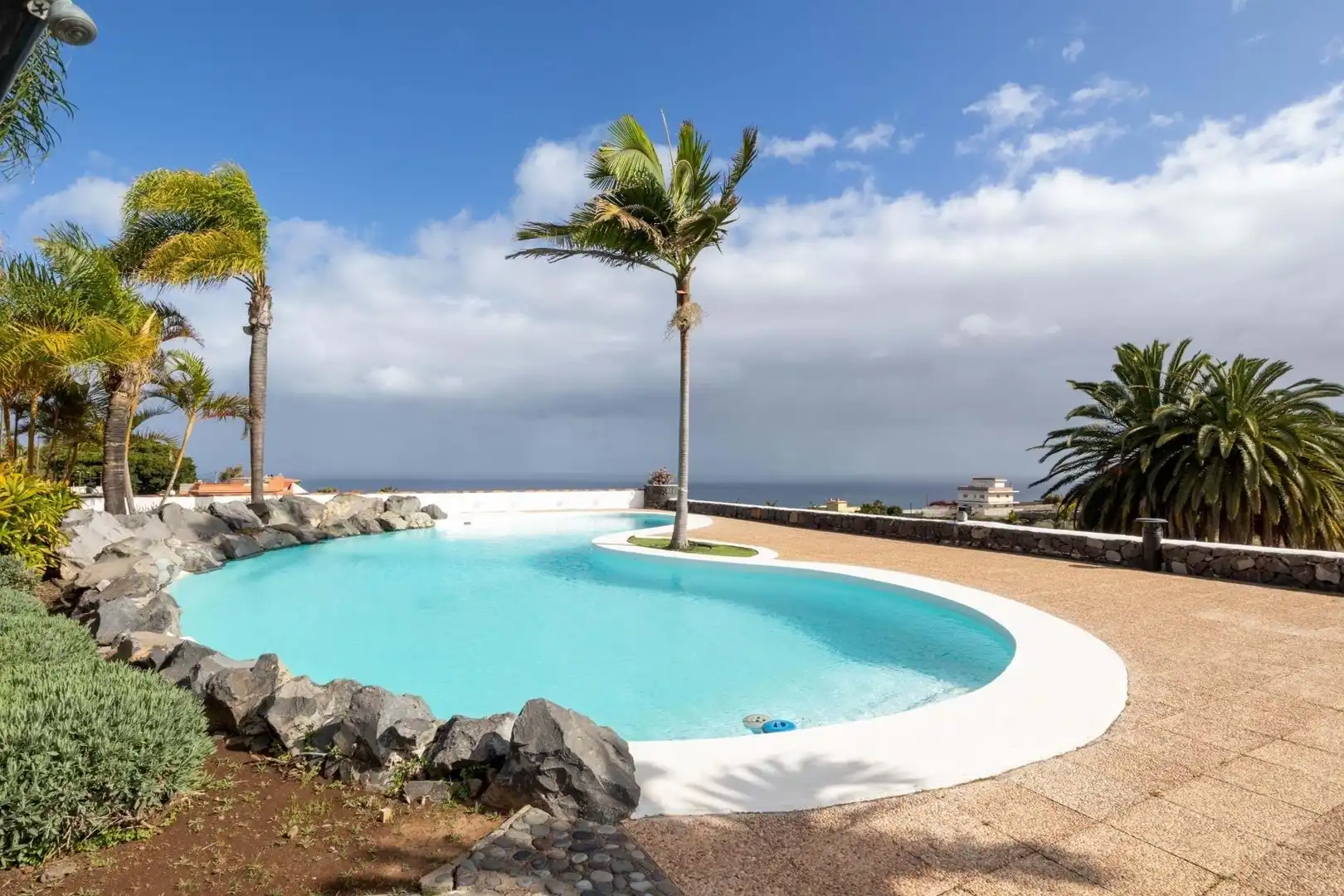 Swimming pool of Houses for sale in San Cristóbal de la Laguna  with Terrace