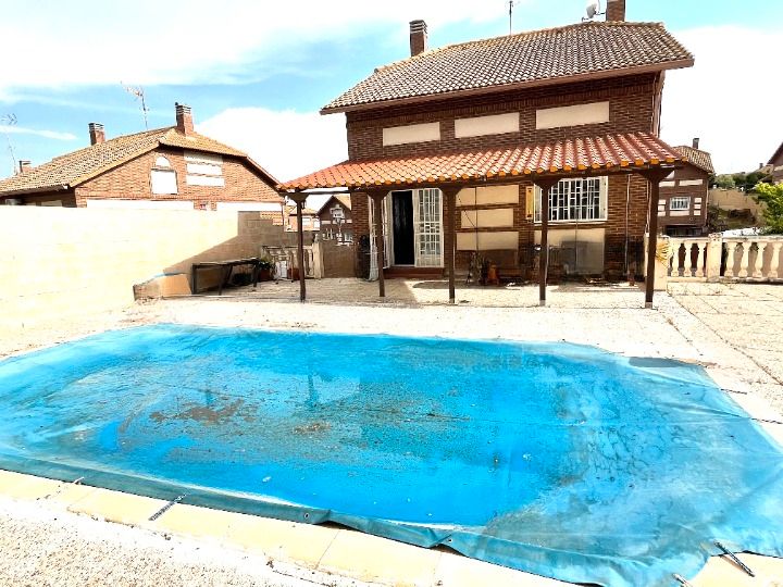 Swimming pool of House or chalet for sale in Seseña  with Private garden, Storage room and Swimming Pool