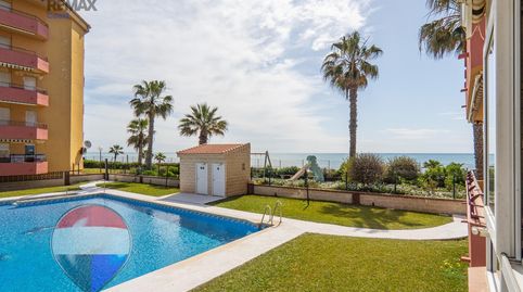 Foto 4 de Piso en venta en Avenida Axarquia de la, Añoreta Baja, Rincón de la Victoria