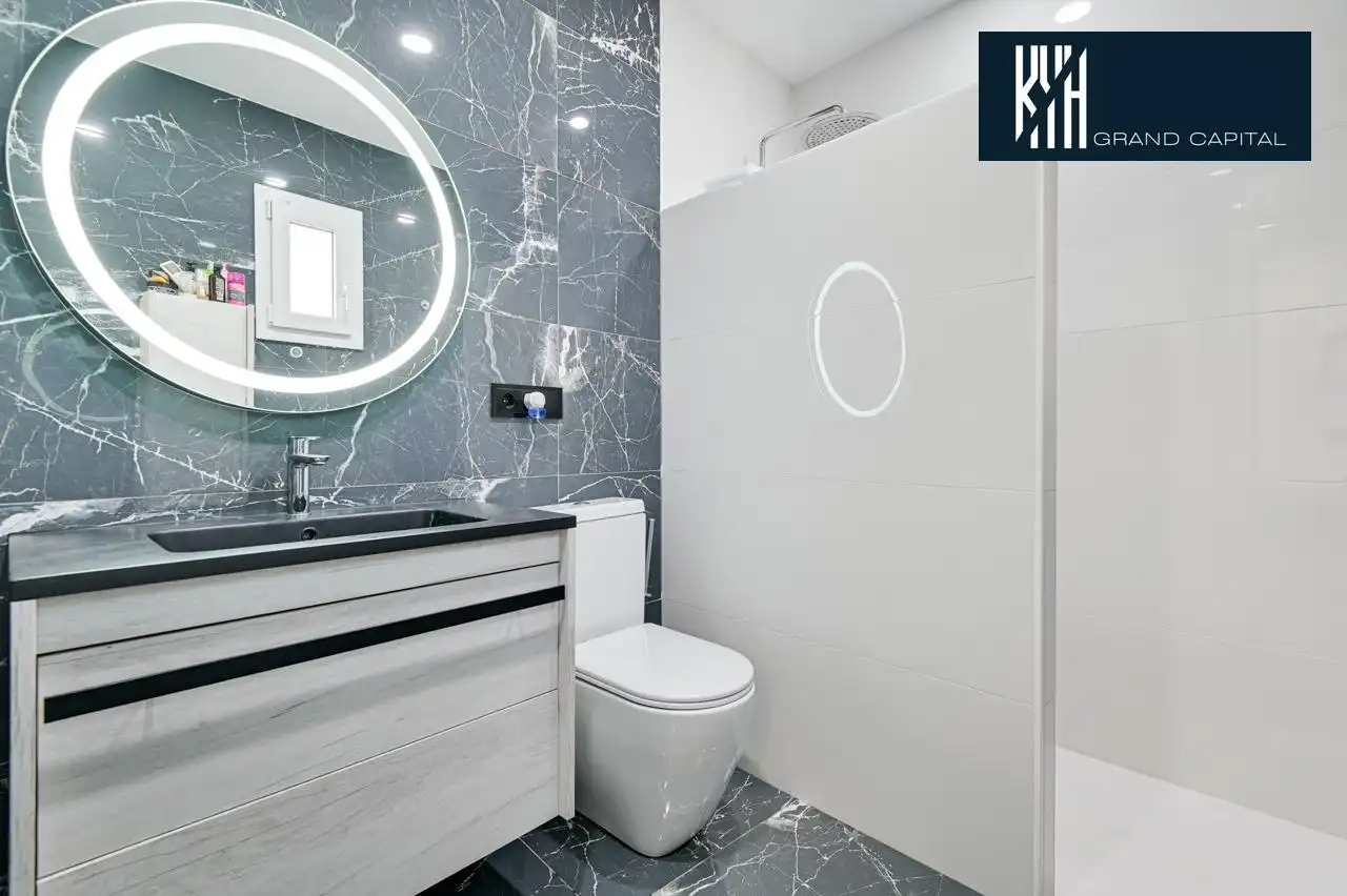 Bathroom of Houses for sale in Sarrià de Ter  with Air Conditioner and Heating