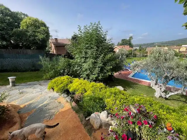 Garten von Wohnung zur Miete in La Garriga mit Heizung, Terrasse und Abstellraum