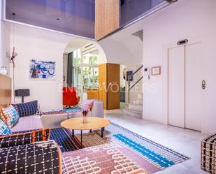 Living room of House or chalet for sale in  Sevilla Capital  with Air Conditioner, Terrace and Swimming Pool