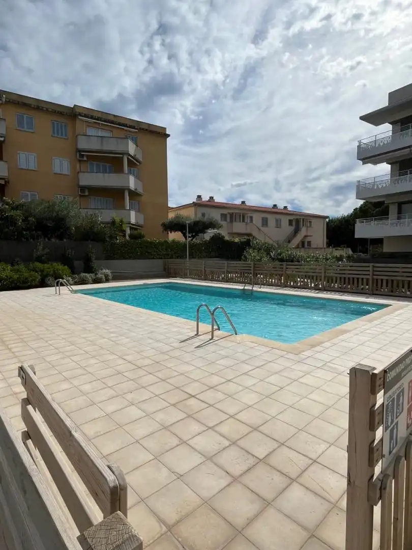 Piscina de Piso de alquiler en Cambrils con Calefacción
