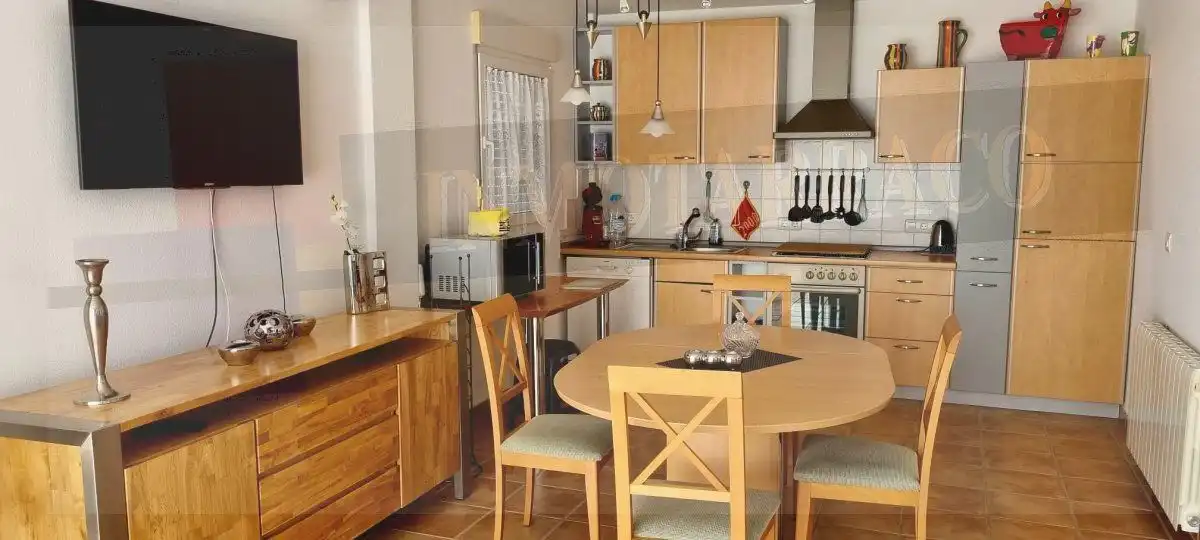 Cuina de Apartament de lloguer en Águilas amb Aire condicionat i Terrassa