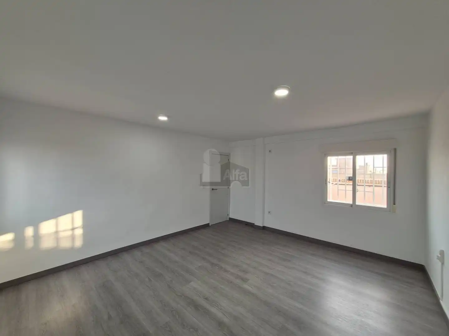 Attic for rent in Avinguda dels Tamarindes, 4, Nou Campanar