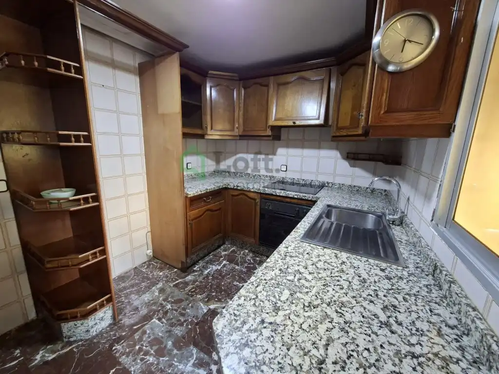 Cocina de Piso de alquiler en Badajoz con Aire acondicionado y Calefacción