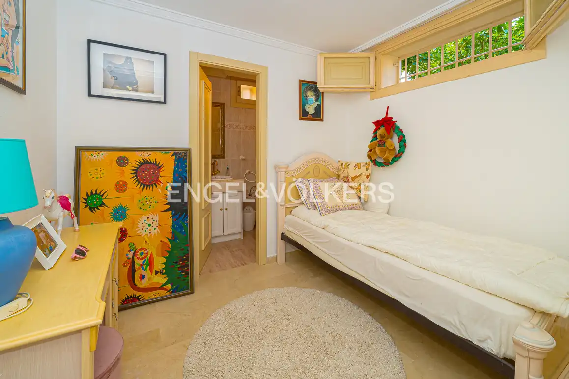 Detached house with terrace for sale in Calle Isla Mallorca, imagen 59