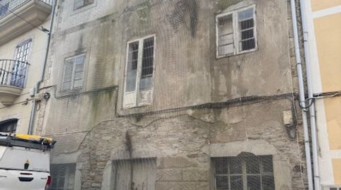 Foto 3 de Casa adosada en venta en Calle Mayor, Vegadeo, Asturias