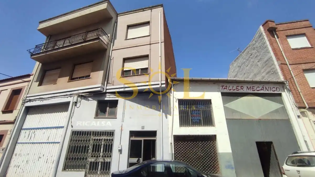Exterior view of Buildings for sale in Santa María del Páramo