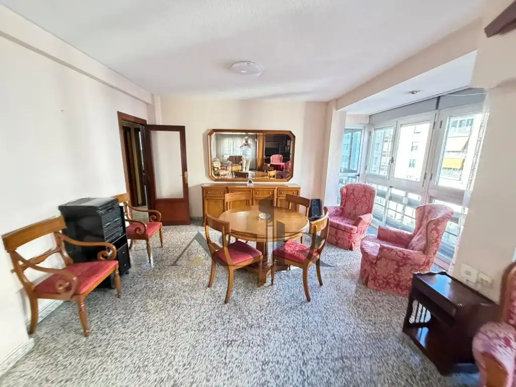 Dining room of Flat for rent in Alzira