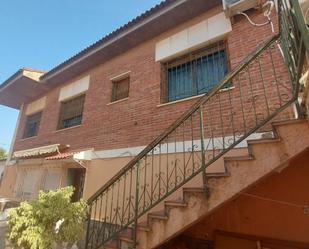 Vista exterior de Dúplex en venda en Fuente Álamo de Murcia amb Aire condicionat, Jardí privat i Traster