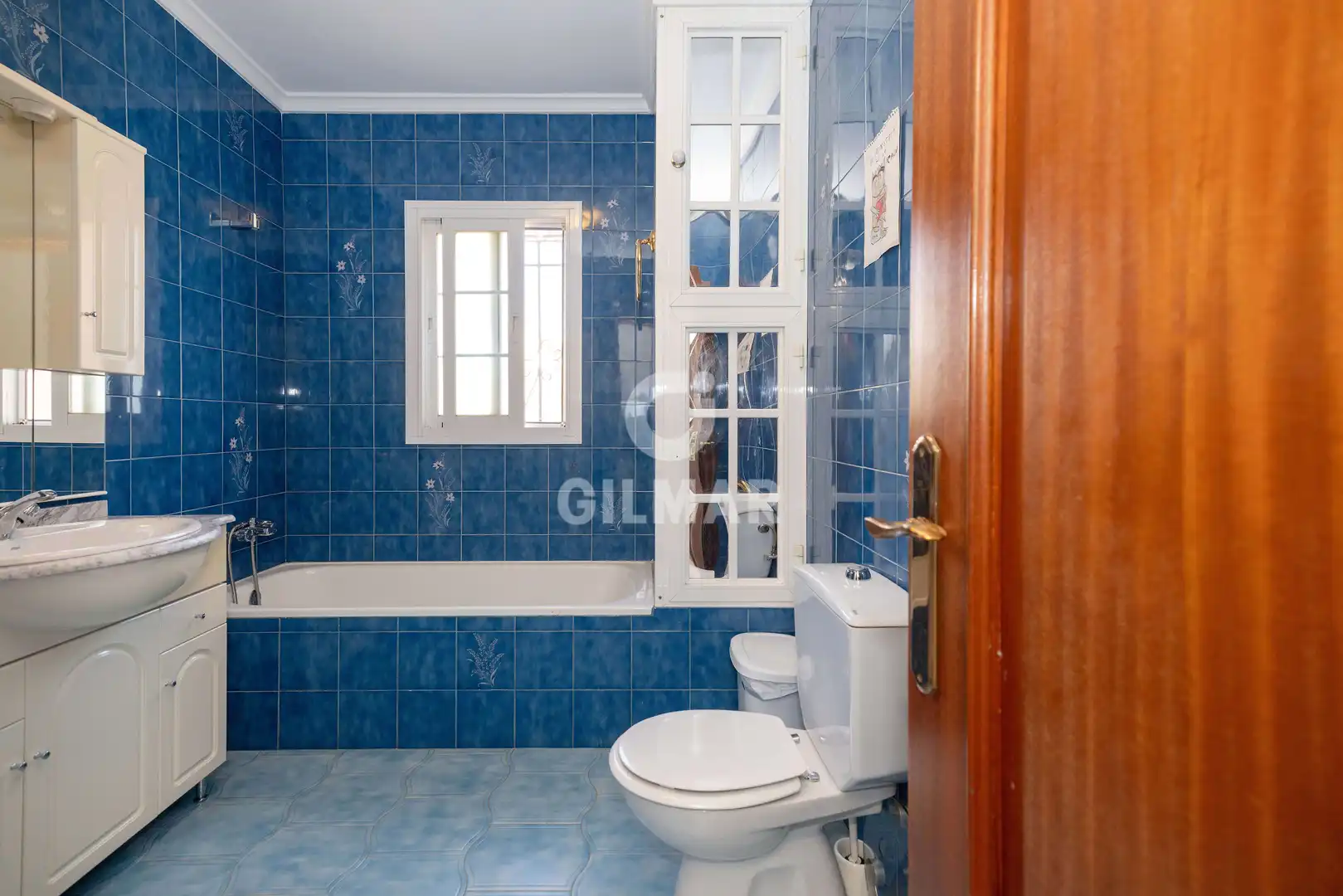 Bathroom of Houses for sale in Estepona  with Heating, Private garden and Swimming Pool