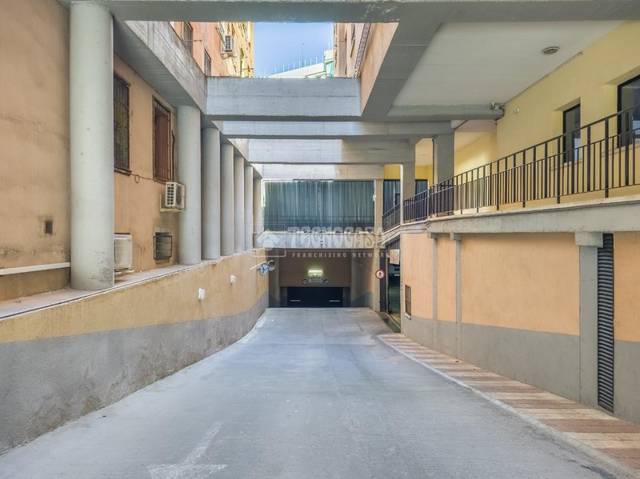 Garaje en Venta en Imperial