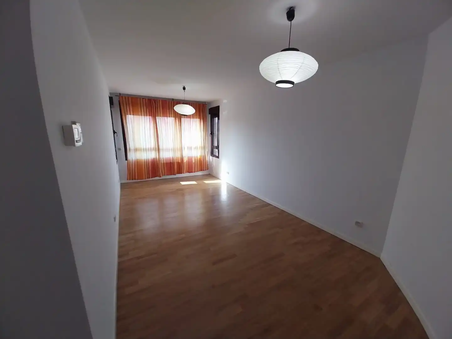 Flat for rent in Paseo de la Chopera, Centro