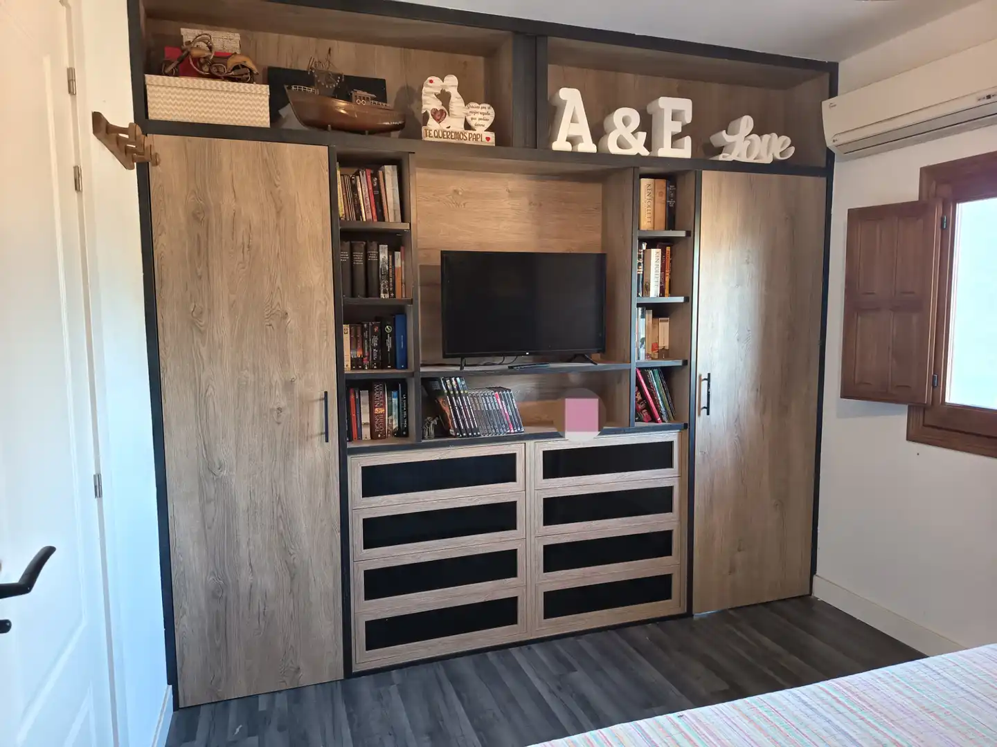 Sala de estar de Casa o chalet en venta en El Viso de San Juan con Aire acondicionado, Jardín privado y Terraza