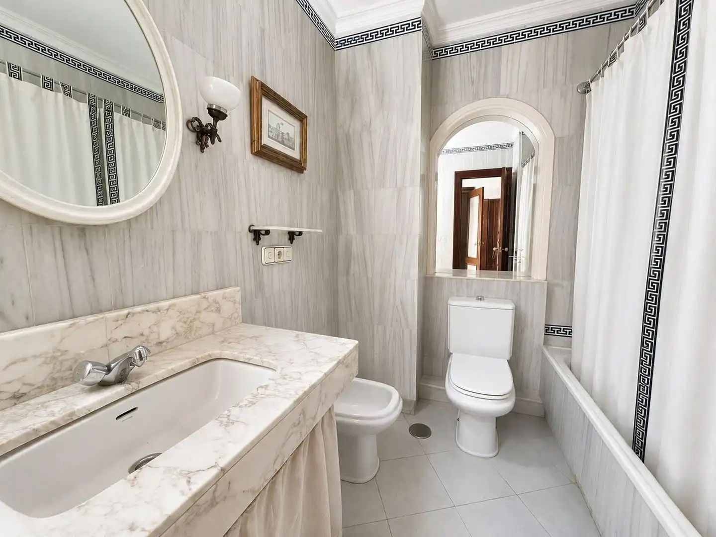 Bathroom of Flat for sale in Algeciras