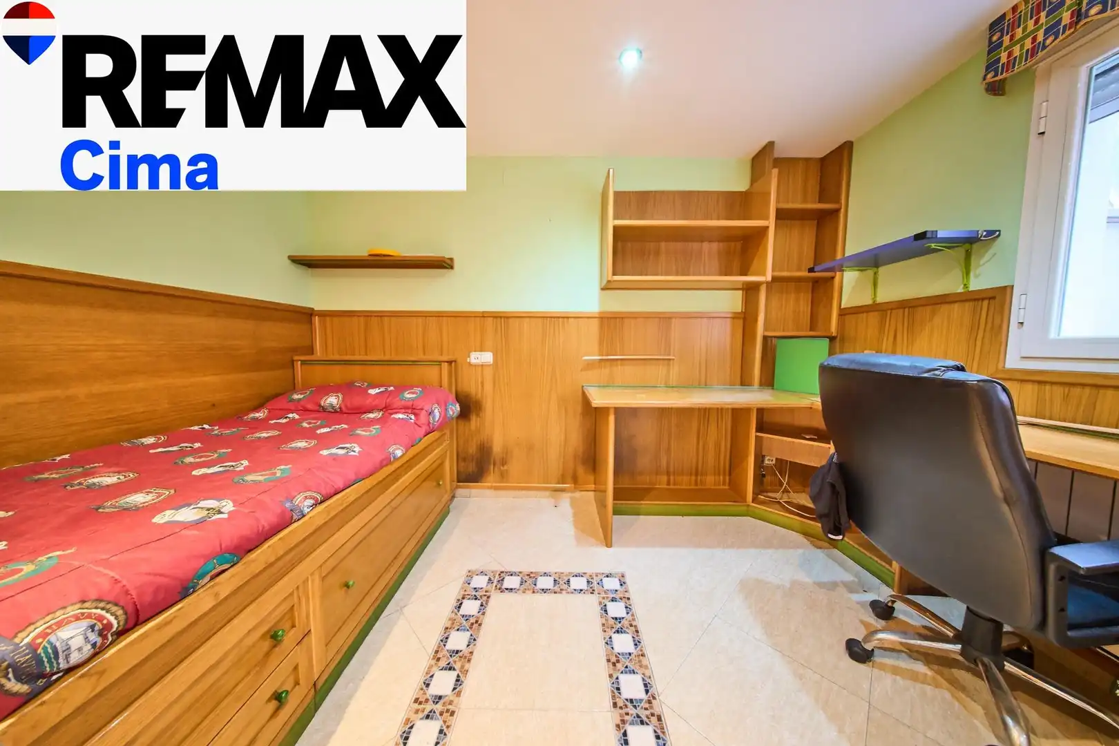 Piso en venta en Baza, Granada