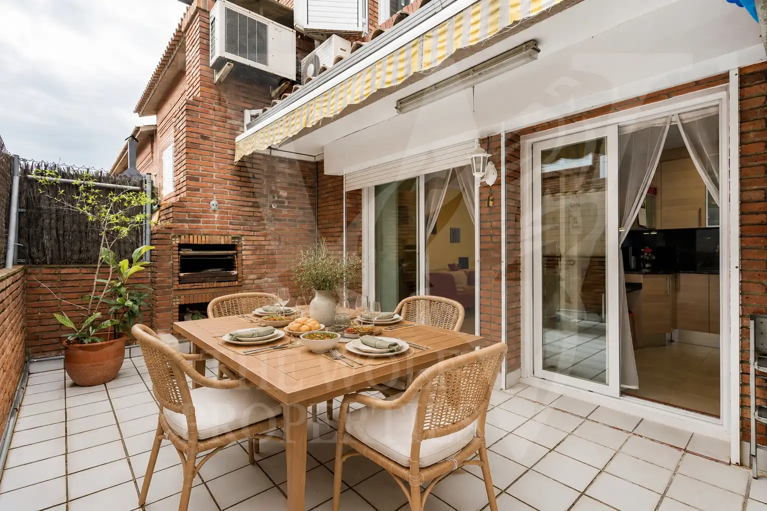 Terraza de Casa adosada en venta en Premià de Mar con Aire acondicionado, Calefacción y Terraza