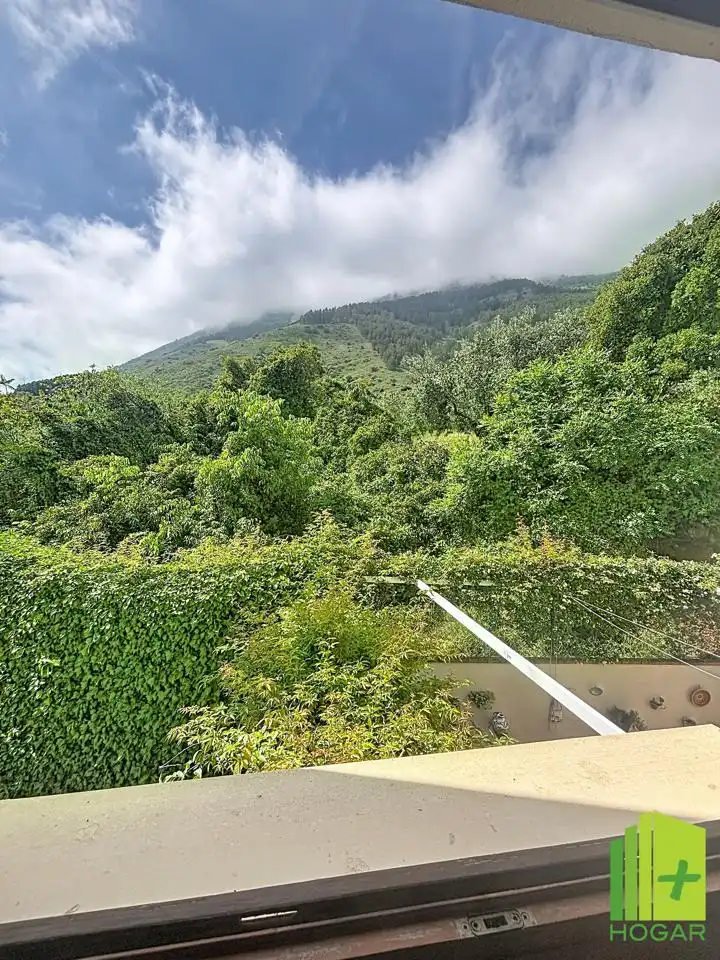 Casa adosada en venta en Jaén con Aire acondicionado, Jardín privado y Terraza