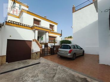 Villa à vendre à Calle Pintor Joaquin Sorolla