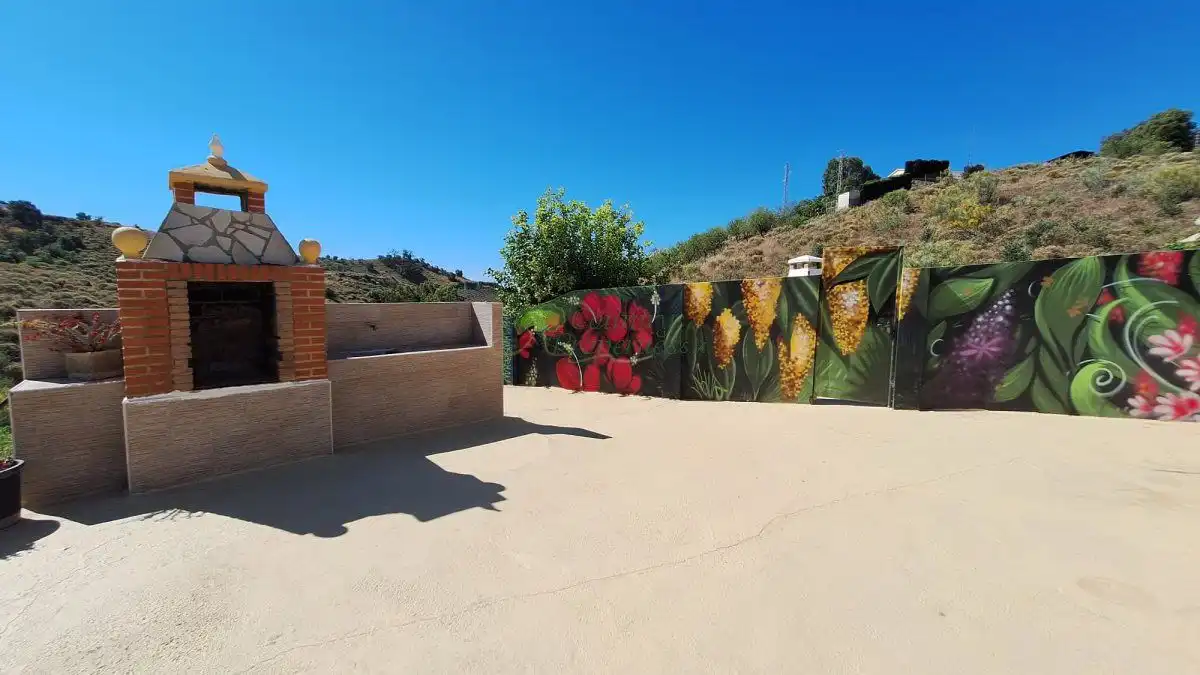 Terraza de Finca rústica en venta en Vélez-Málaga con Aire acondicionado, Jardín privado y Terraza