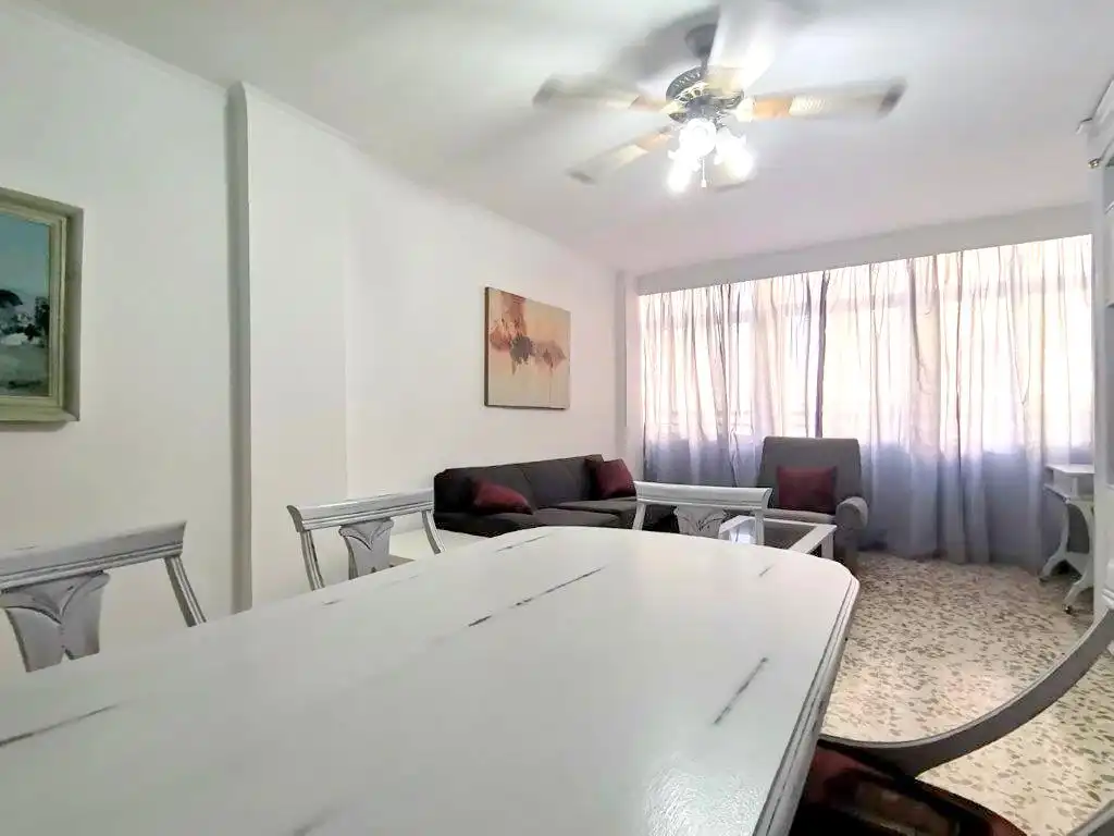 Comedor de Piso de alquiler en Málaga con Aire acondicionado, Calefacción y Terraza