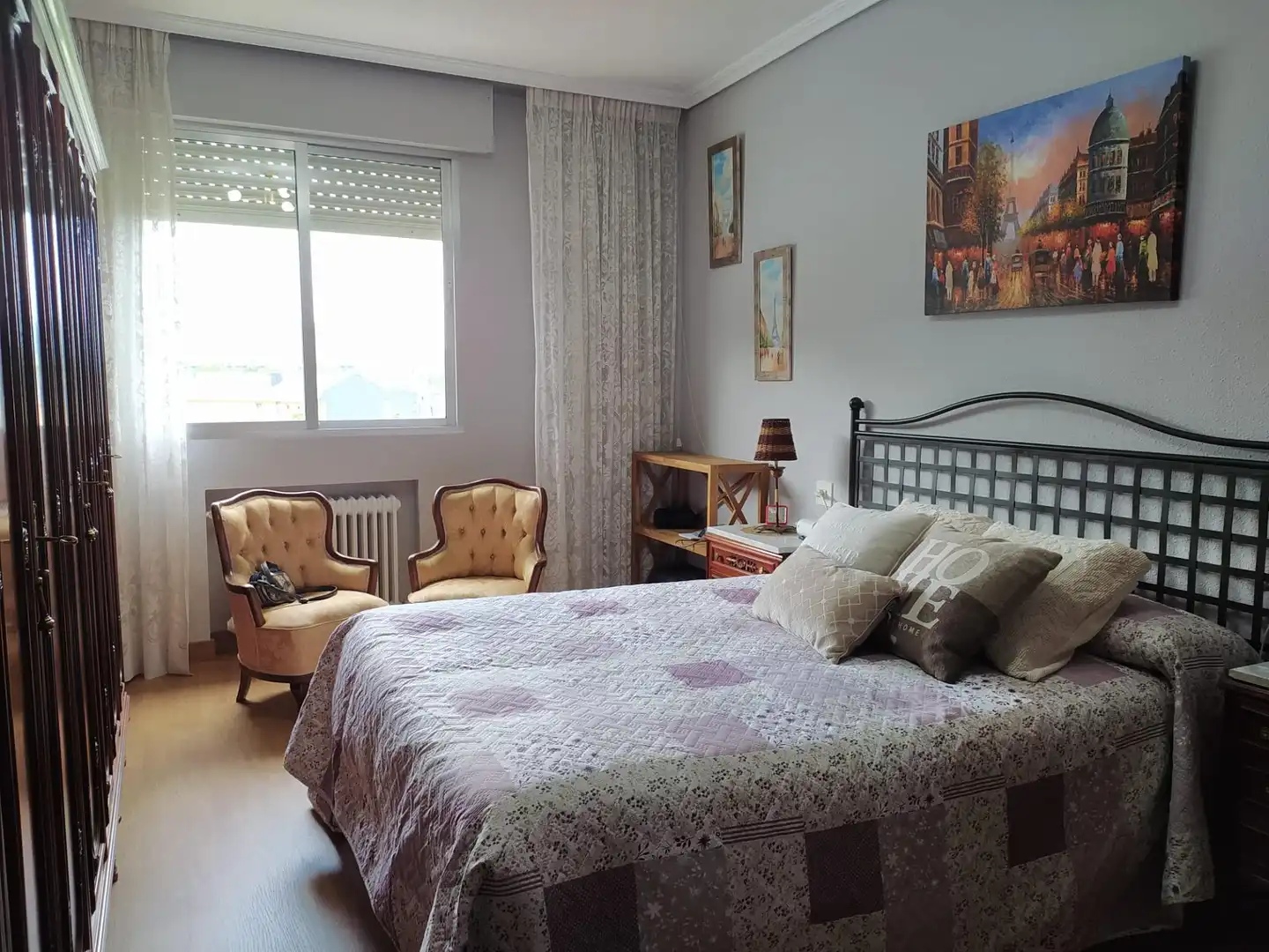 Habitación de Piso en venta en Ponferrada con Calefacción, Terraza y Trastero