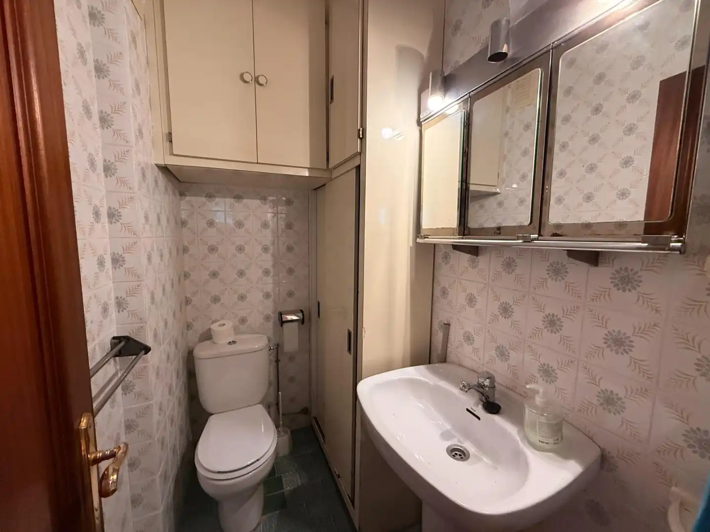 Bathroom of Flat for sale in Santoña  with Terrace, Furnished and Balcony