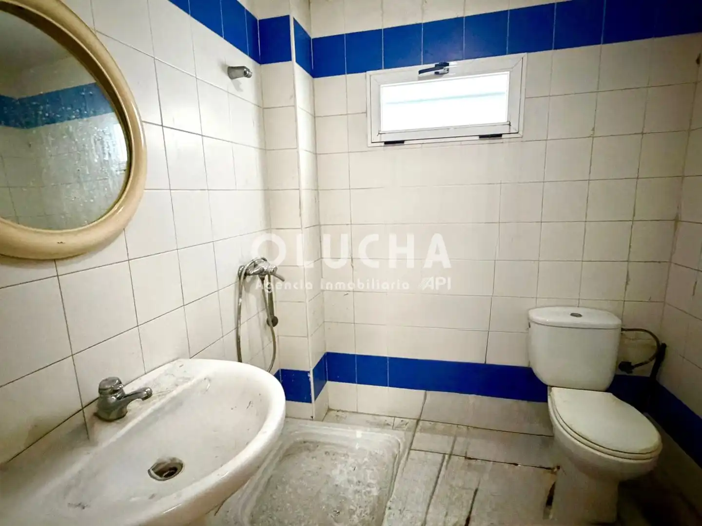 Baño de Nave industrial en venta en Cabanes