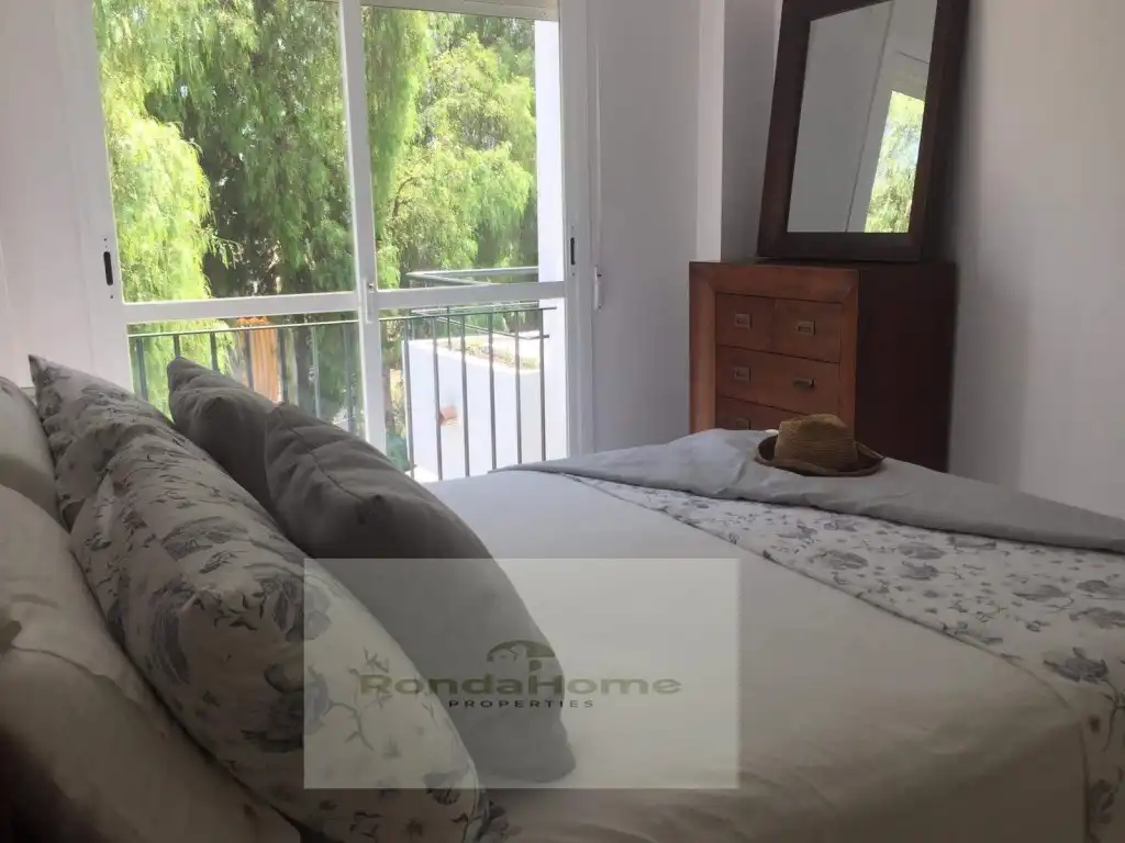 Piso de alquiler en Urbanización Los Naranjos de Marbella, La Dama de Noche - La Alzambra