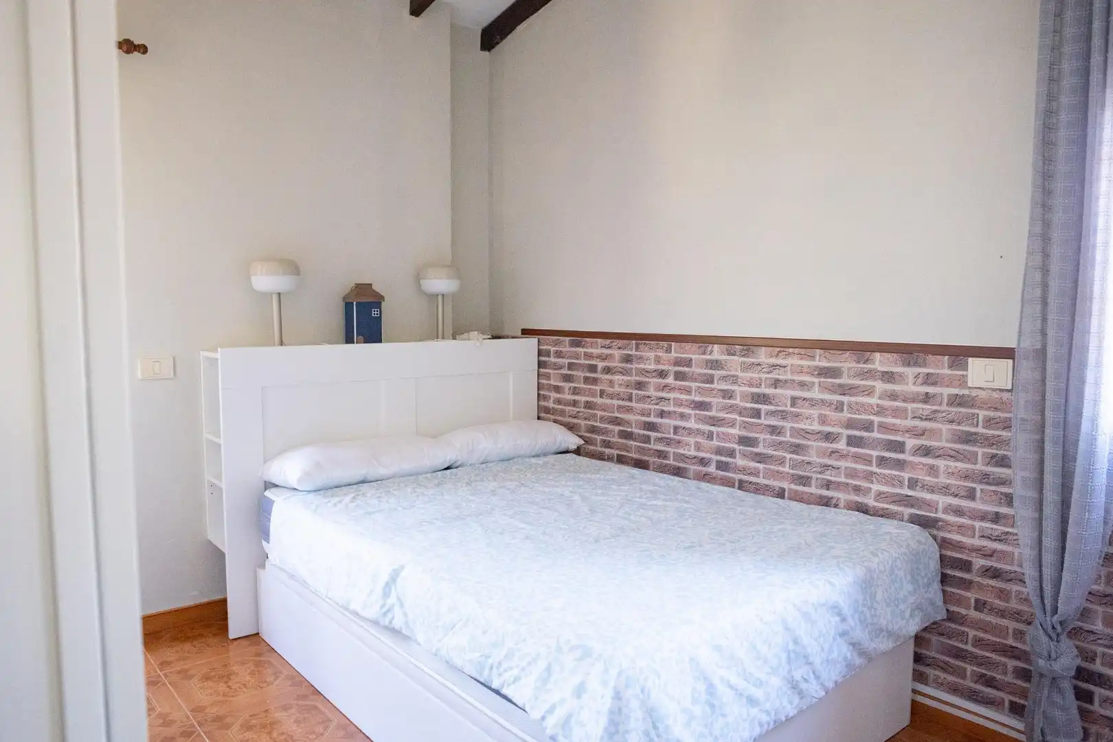 Schlafzimmer von Einfamilien-Reihenhaus zum Verkauf in Valsequillo de Gran Canaria mit Klimaanlage, Heizung und Privatgarten