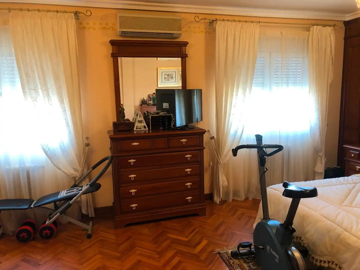 Bedroom of Houses for sale in Alcázar de San Juan  with Air Conditioner, Heating and Private garden