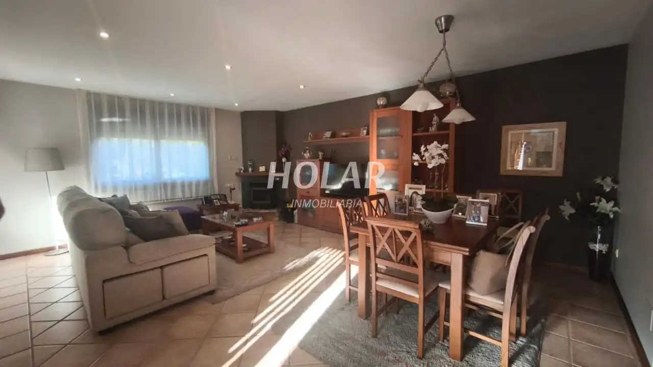 Sala de estar de Casa o chalet en venta en Vigo  con Jardín privado, Terraza y Trastero
