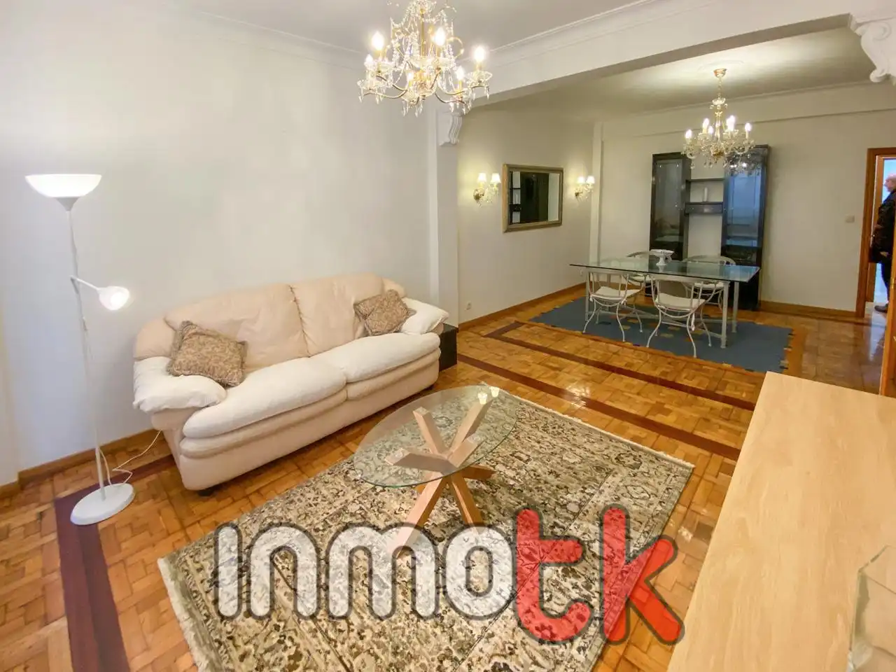Living room of Flat for rent in A Coruña Capital   with Heating, Parquet flooring and Furnished