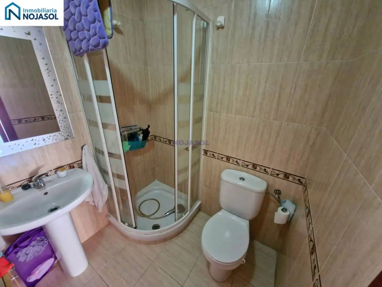 Bany de Apartament en venda en Castro-Urdiales amb Calefacció, Traster i Moblat