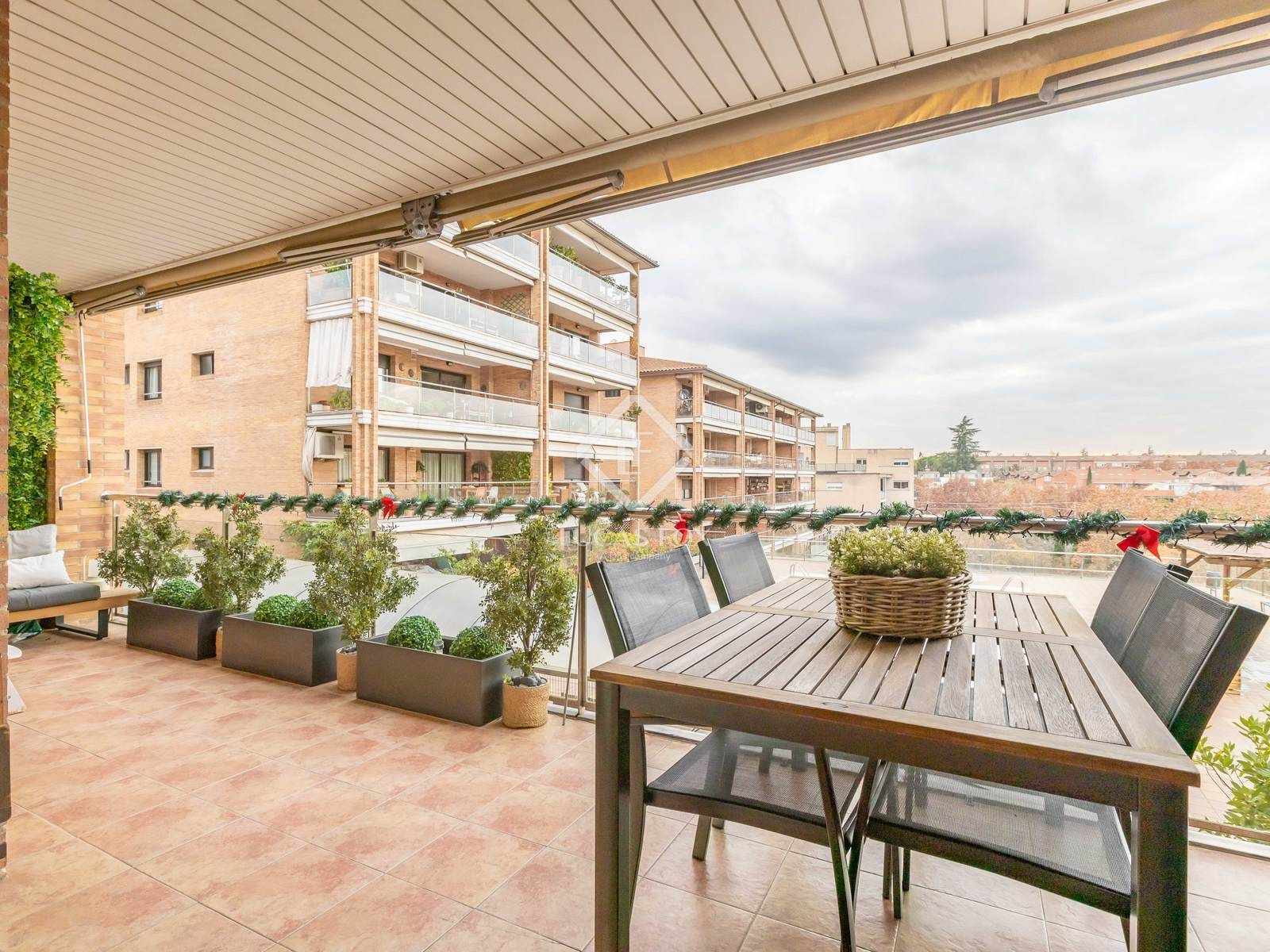 Terraza de Piso en venta en Sant Cugat del Vallès con Aire acondicionado, Calefacción y Terraza
