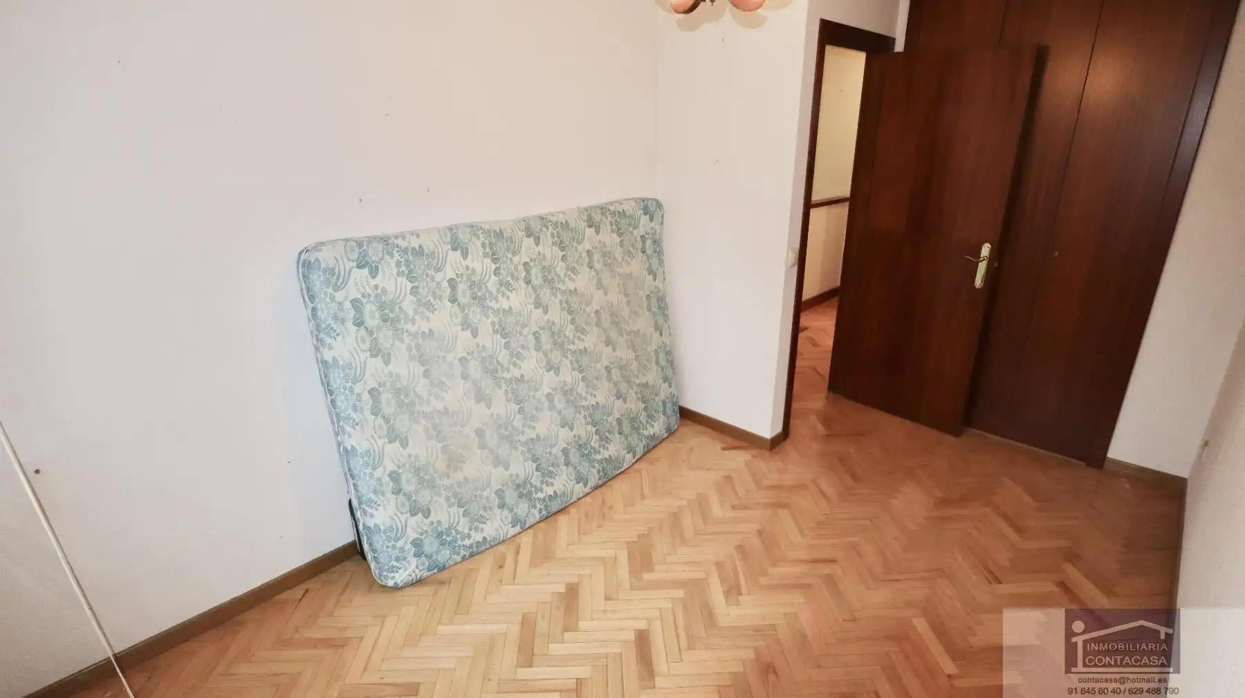 Habitación de Casa o chalet en venta en Colmenar Viejo con Calefacción, Parquet y Terraza