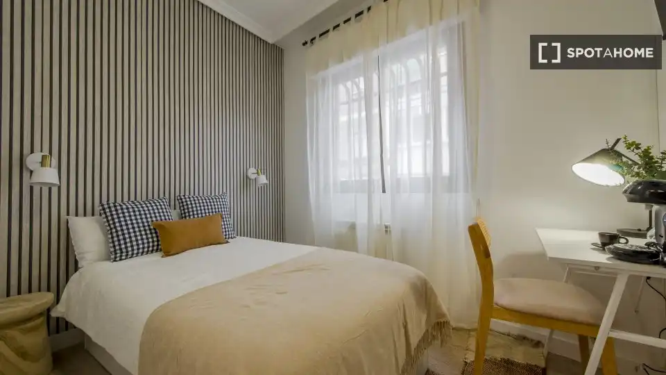 Room in Lucero
