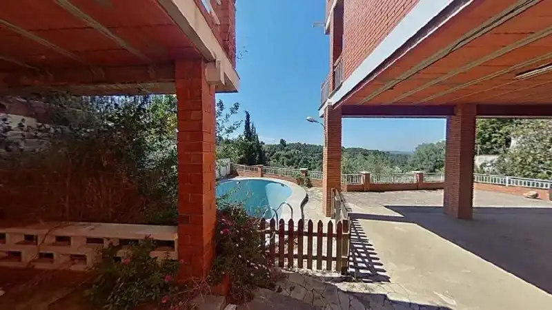 Villa con piscina in vendita a Urbanització Rives Blaves -II, imagen 4