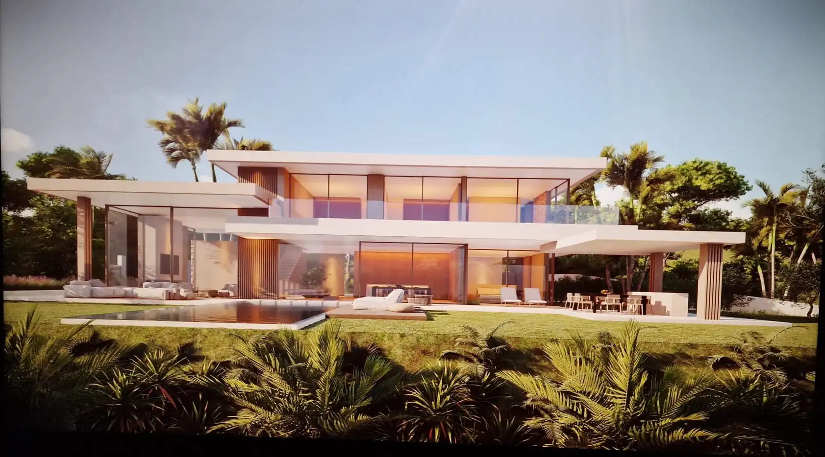 Vista exterior de Casa o xalet en venda en Marbella amb Aire condicionat, Calefacció i Jardí privat