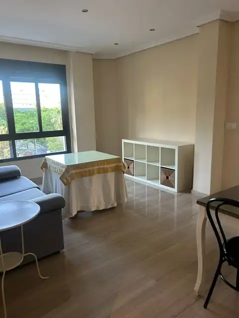 Wohnung zur Miete in Ciudad Jardín - Zoco