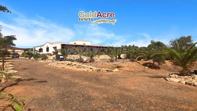 Casa-chalet en Venta en Tuineje pueblo