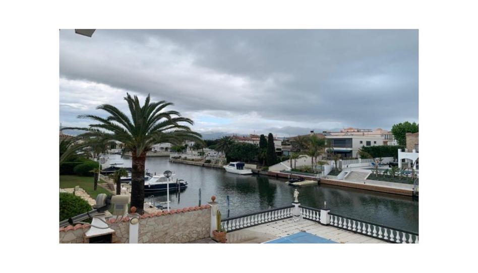 Foto 1 de Casa o xalet en venda a Sector Empuries C, 5a, Francolí - Freser - Noguera, Girona