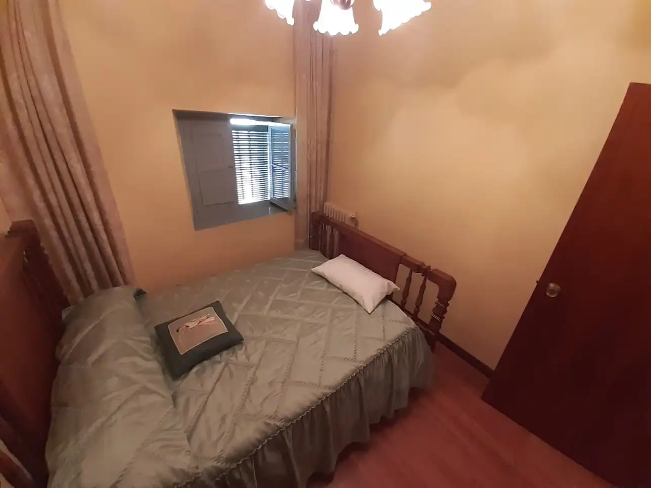 Habitación de Casa o chalet en venta en Corrales del Vino con Calefacción