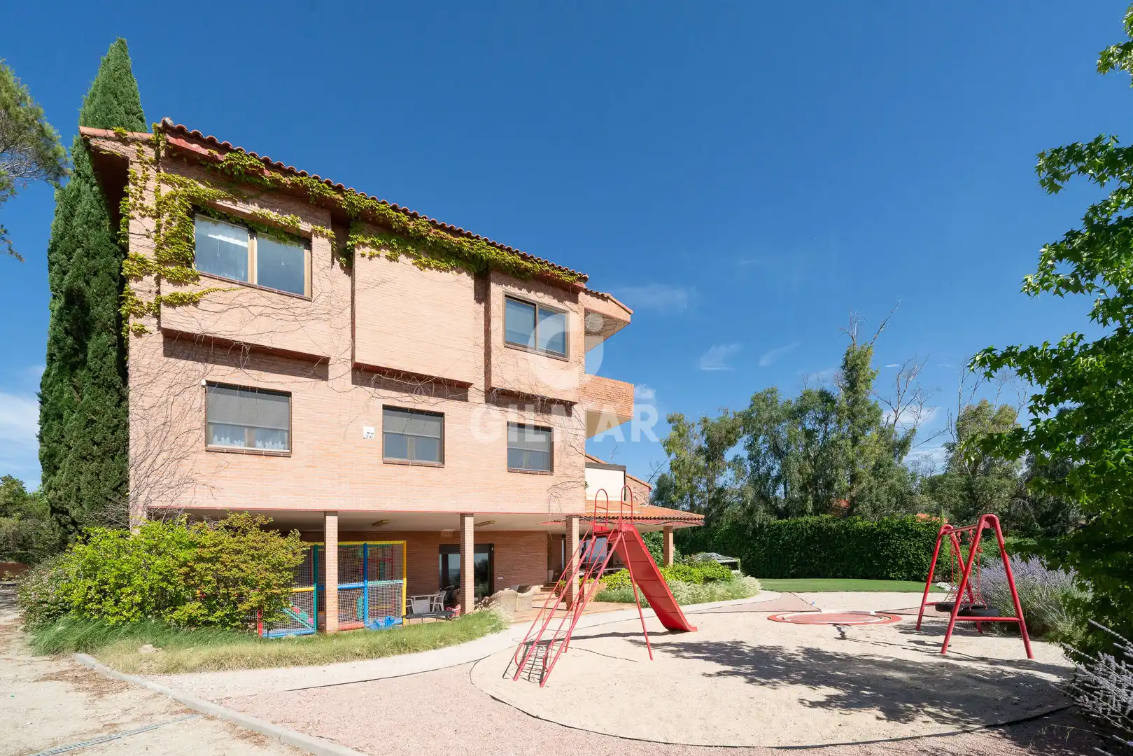 Vista exterior de Casa o chalet en venta en Algete con Piscina
